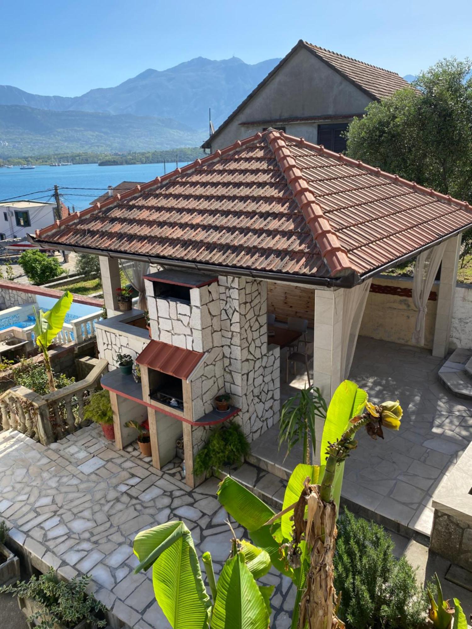 Ino Apartments Tivat Eksteriør bilde