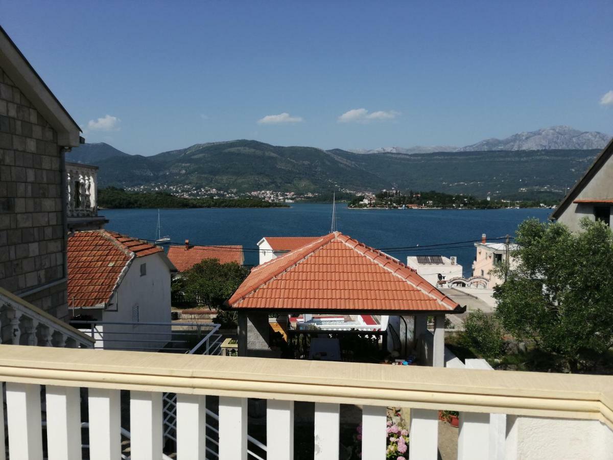 Ino Apartments Tivat Eksteriør bilde